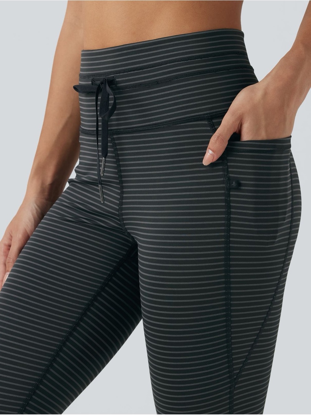 Halara High Waisted Drawstring Striped Yoga Leggings with Pockets size small